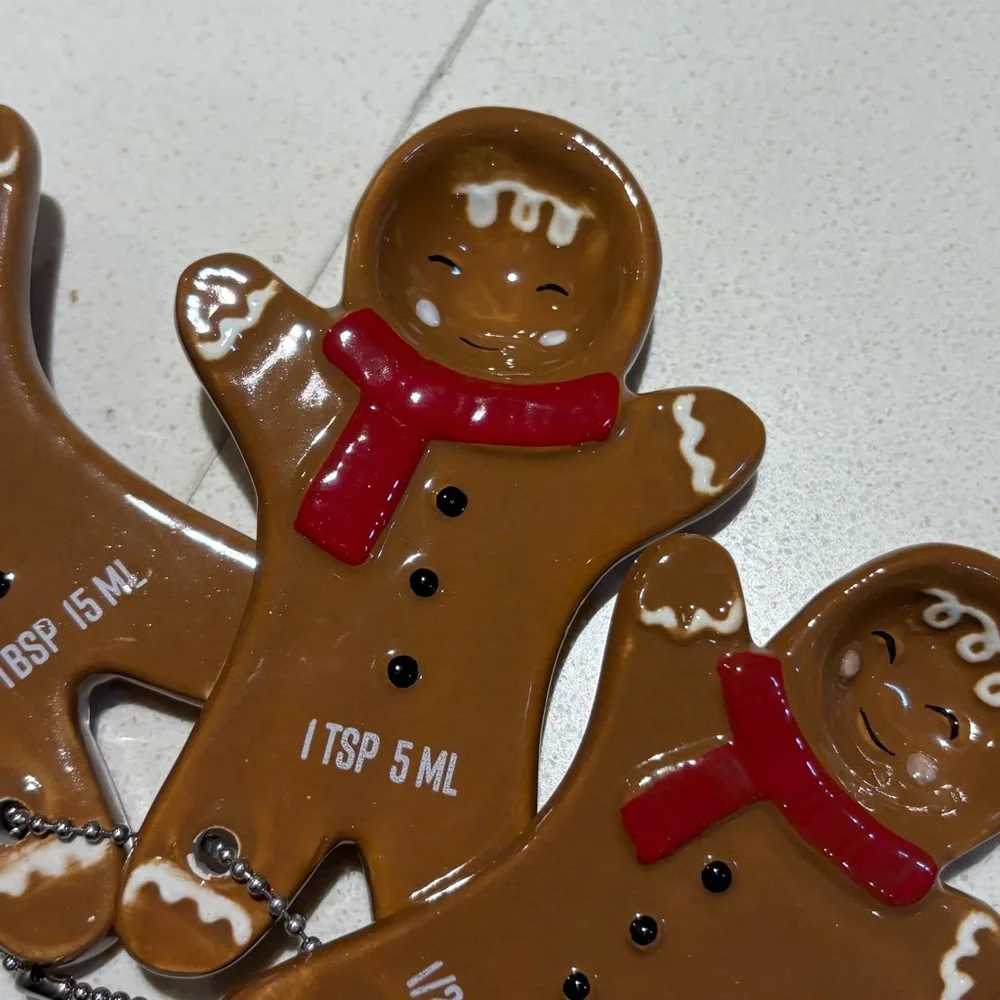 N/A set gingerbread